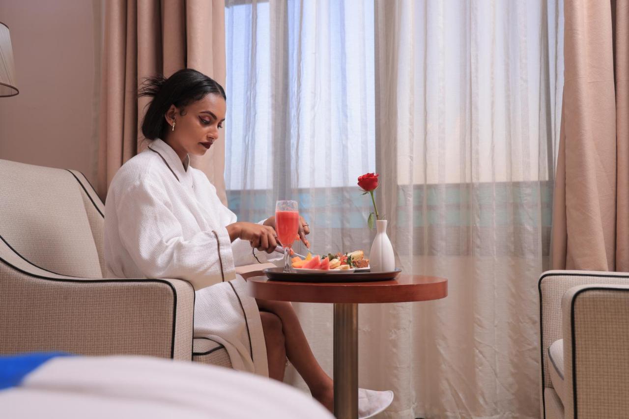 Tolip Olympia Hotel Addis Abeba Buitenkant foto