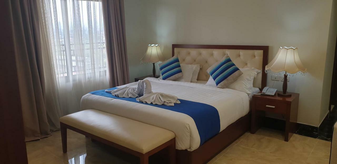 Tolip Olympia Hotel Addis Abeba Buitenkant foto